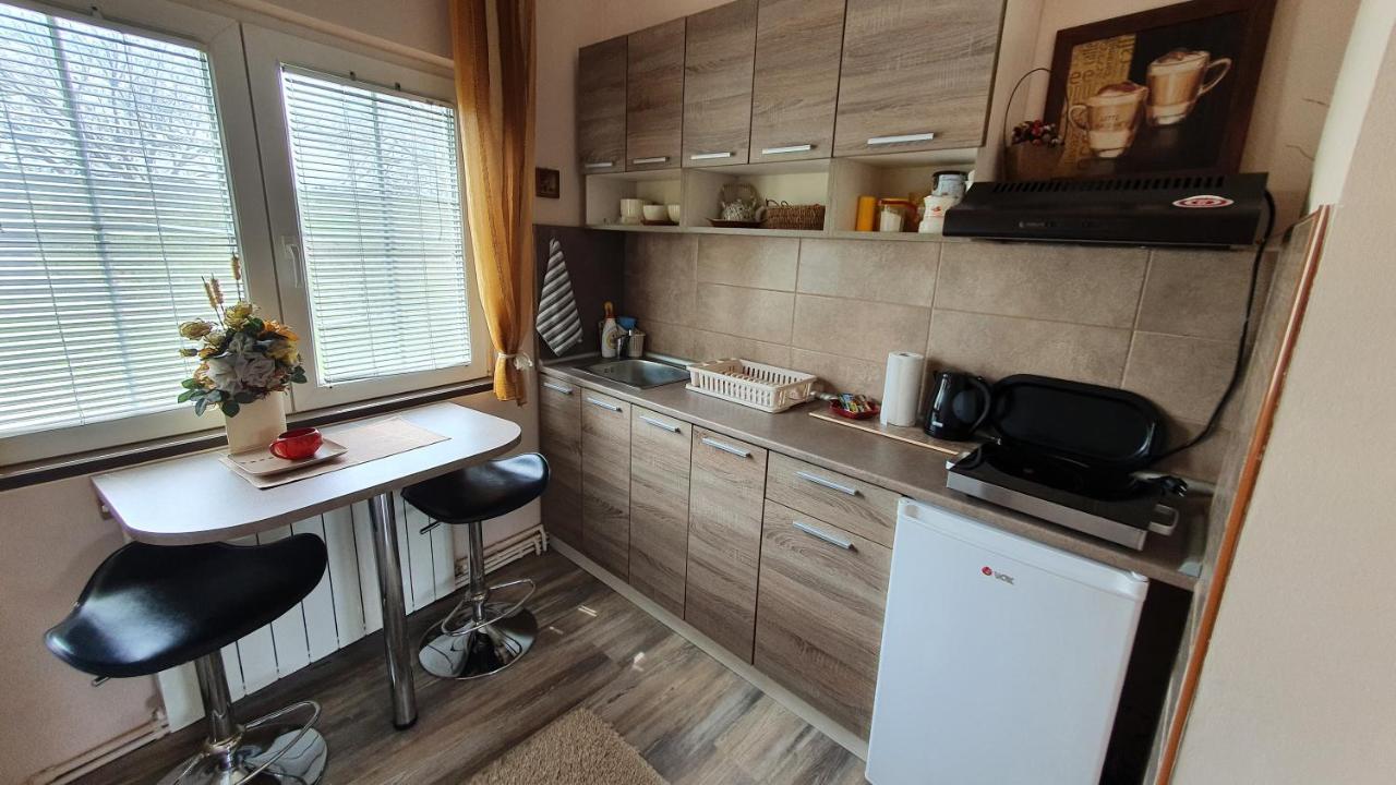 Rajski Vrt Rednek Kültér fotó